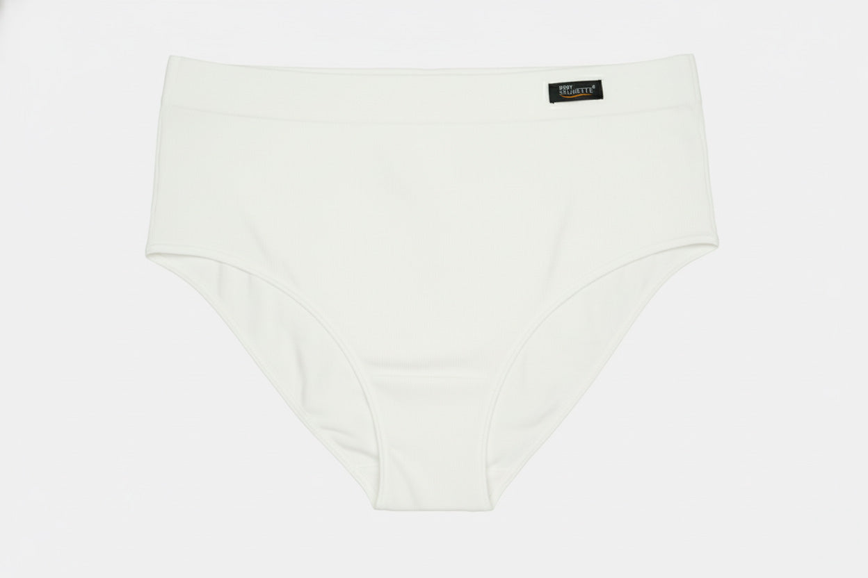C4432 - Pantaleta 3/4 Siluette Bambú